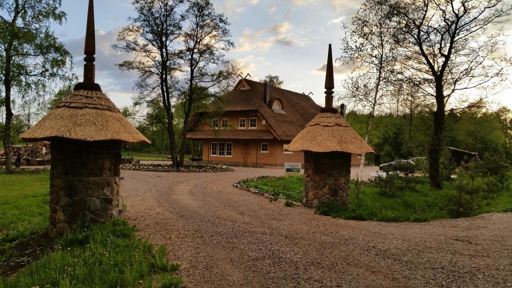 Vila Sanzila Bernatoniai Luaran gambar